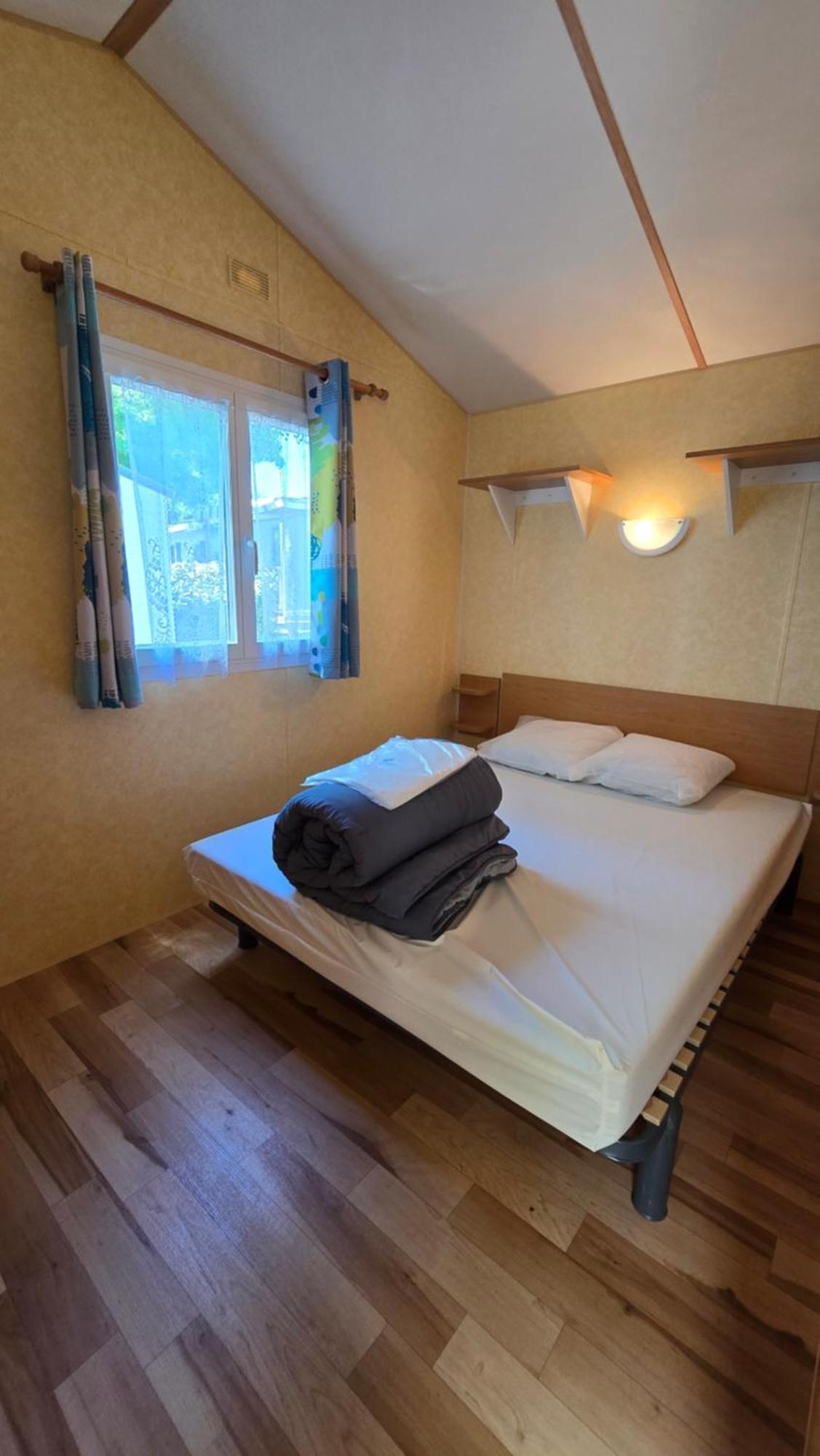 Camping Les Mancellieres Avrillé الغرفة الصورة